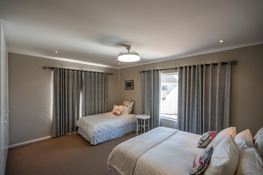 7 Bedroom Property for Sale in Royal Alfred Marina Eastern Cape